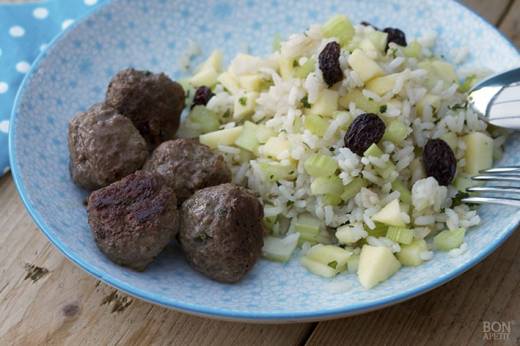 gehaktballen met rijstsalade