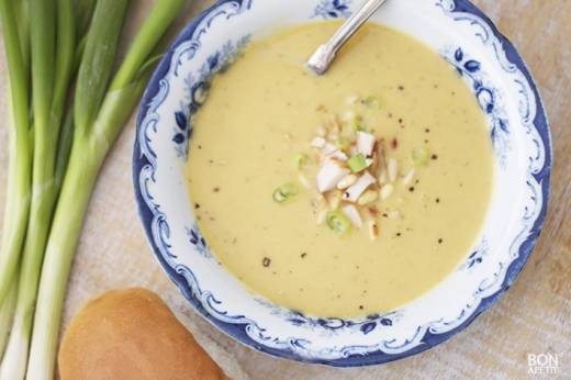 weekendsoep met courgette en wortel