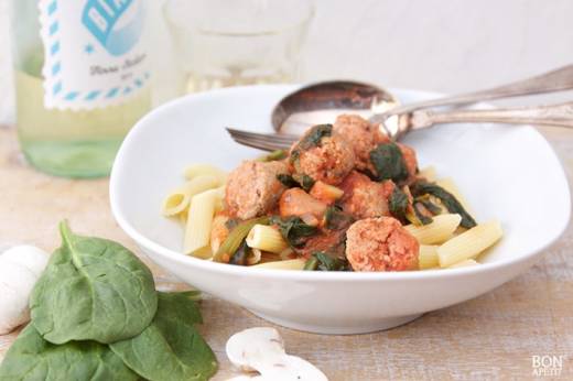 pasta met spinazie en worst