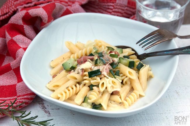 pasta_courgette_lig pasta carbonara met courgette