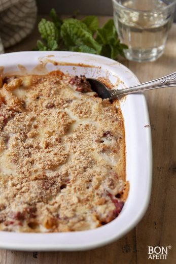 ovenschotel met penne, gehakt en bechamelsaus