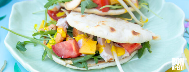 BANNER naan kip mango sla Naan met kip en mango